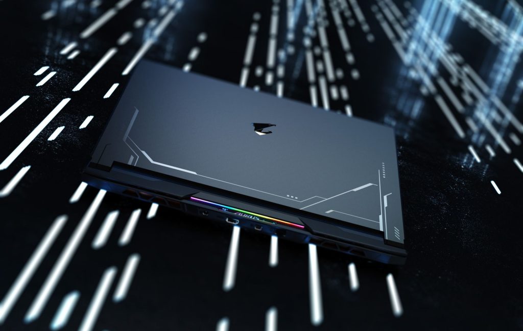 Gigabyte AORUS 17X 17.3″ QHD 2560×1440 240Hz/RPL i9-13900HX/RTX4090 ...